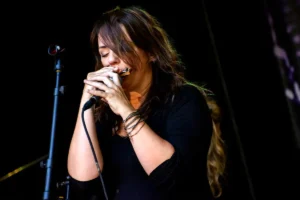 Alanis! - The Alanis Morissette Tribute Band - Anne van Buuren