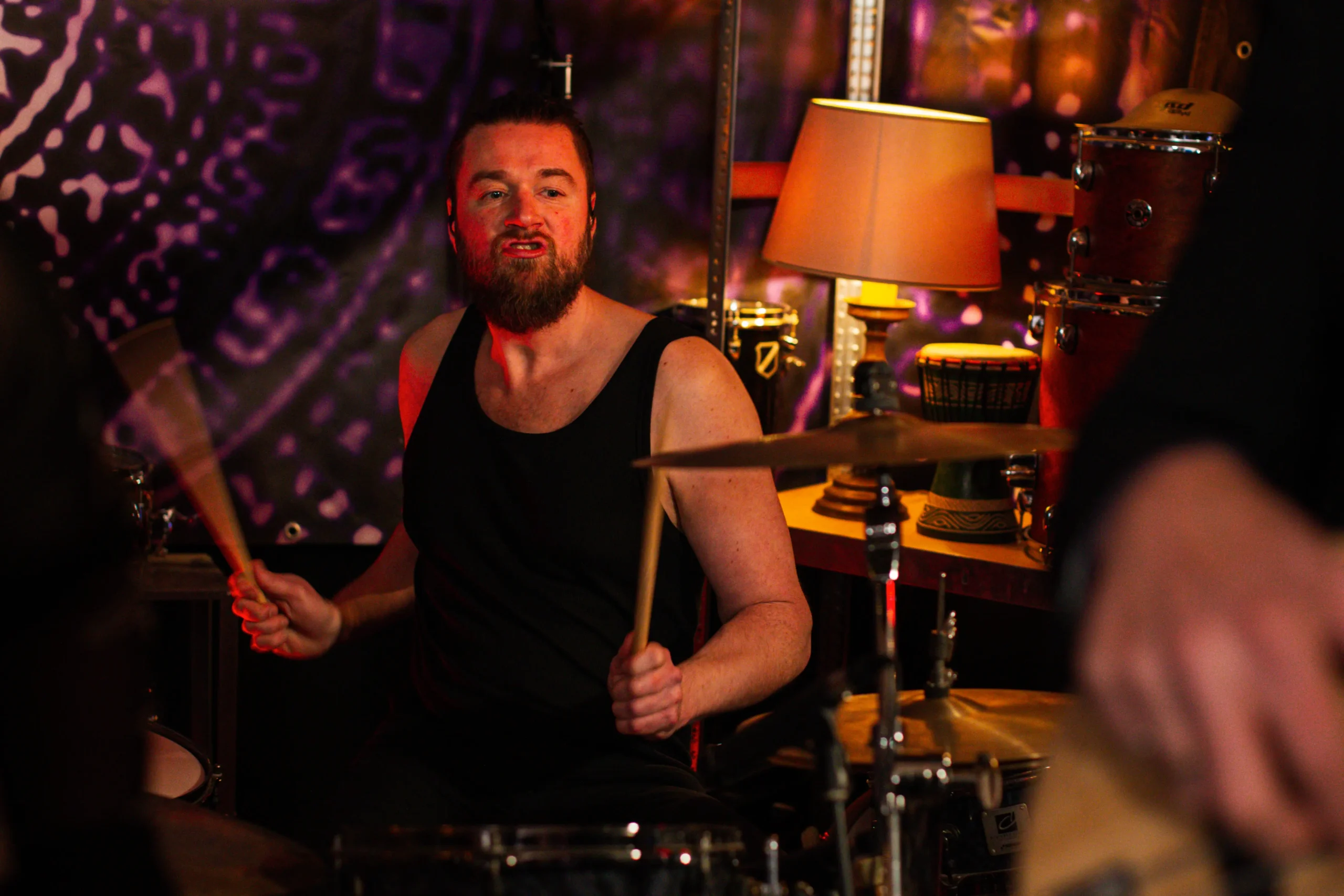 Lennard van Alanis! - The Alanis Morissette Tribute Band